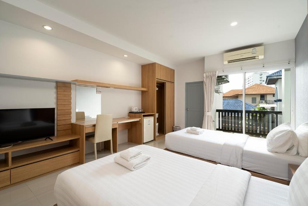 Riski Residence Ngamwongwan — 2