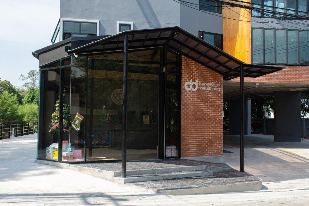 โรงแรมดับเบิ้ลดี ปากเกร็ด Double D hotel — 1