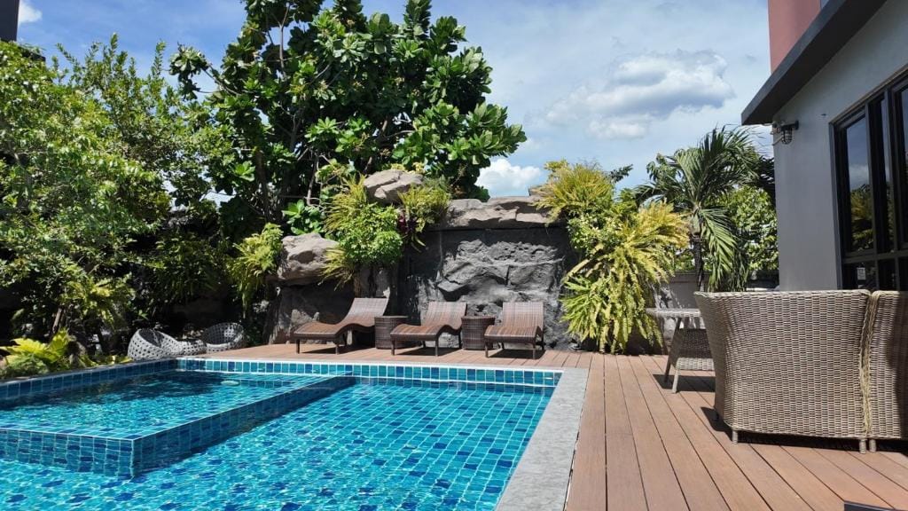Bangkok Boutique Hotel Future Park Rangsit — 2