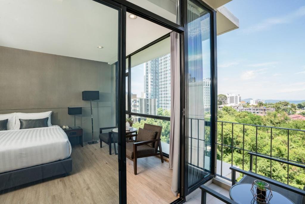 Altera Hotel and Residence by At Mind — 2