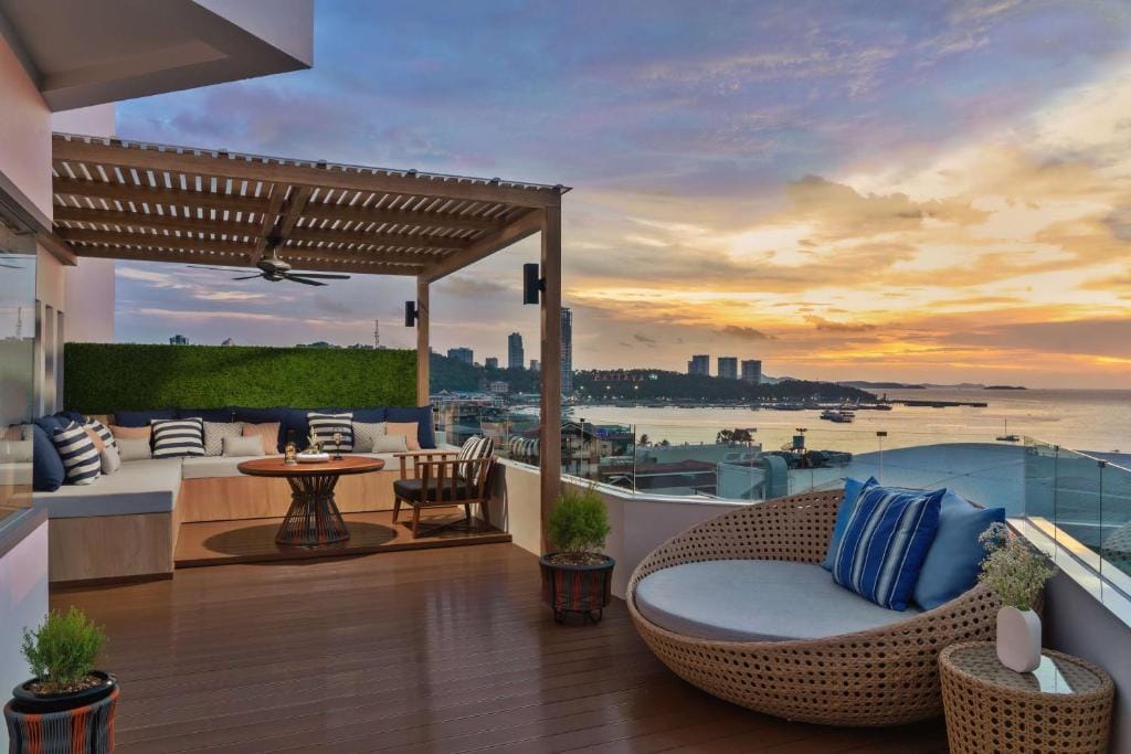 Avani Pattaya Resort — 1