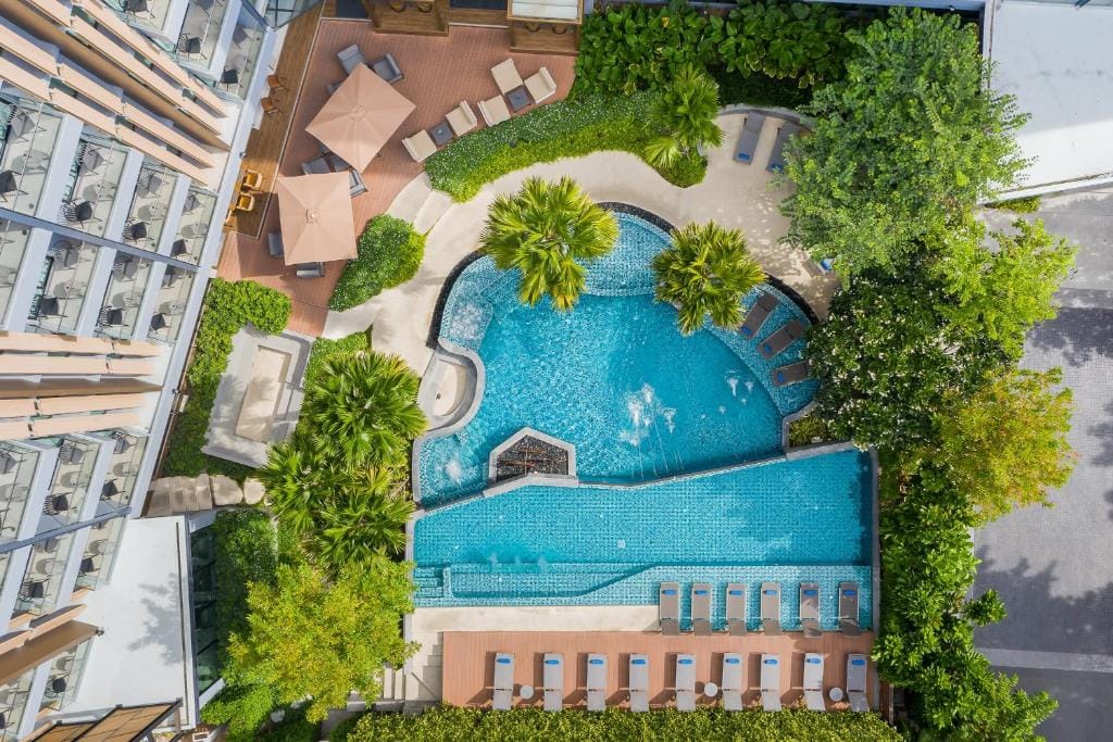 Hotel Amber Pattaya — 1