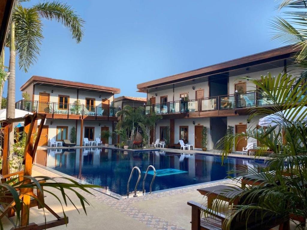 Paradise Land Resort — 1