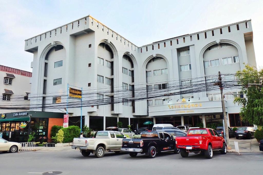 U-Thong Hotel — 4