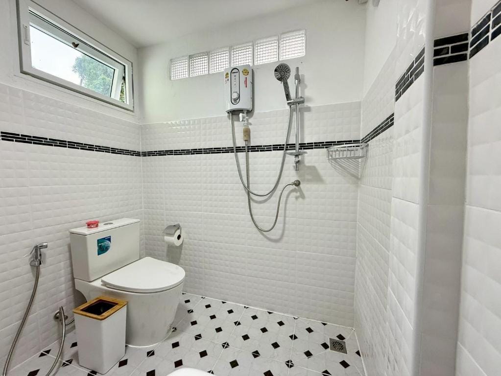 Baan inta hostel - บ้านอินตาโฮสเทล — 2