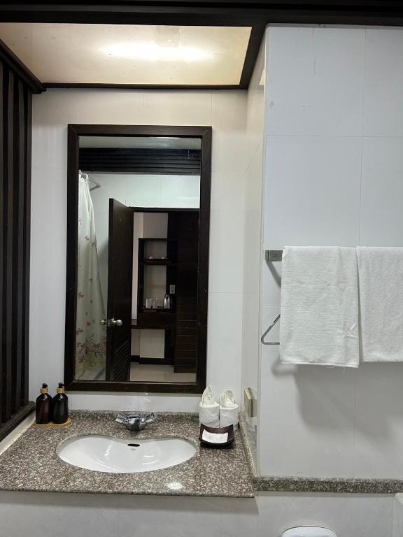 Grand Phranakhon Hotel — 3