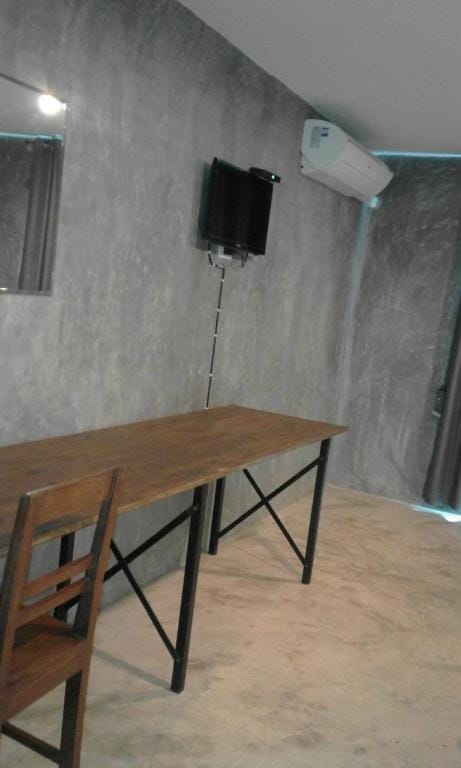 Come Moon Loft Hotel — 5
