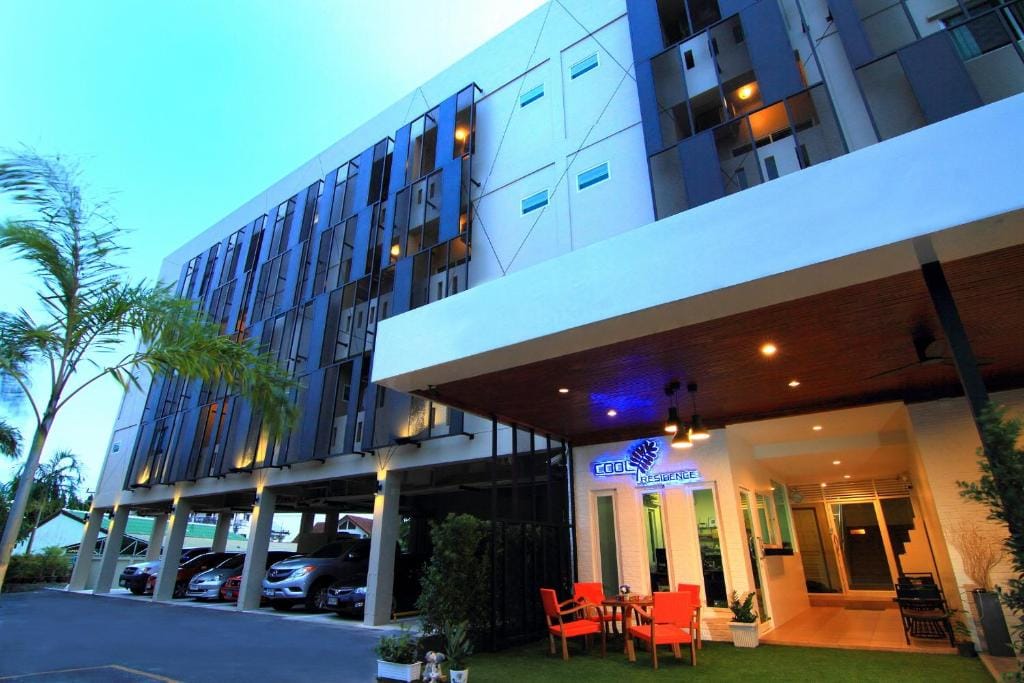 Cool Residence Hotel — 1