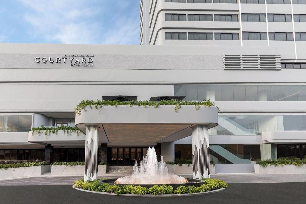 Courtyard by Marriott Phuket Town — 2