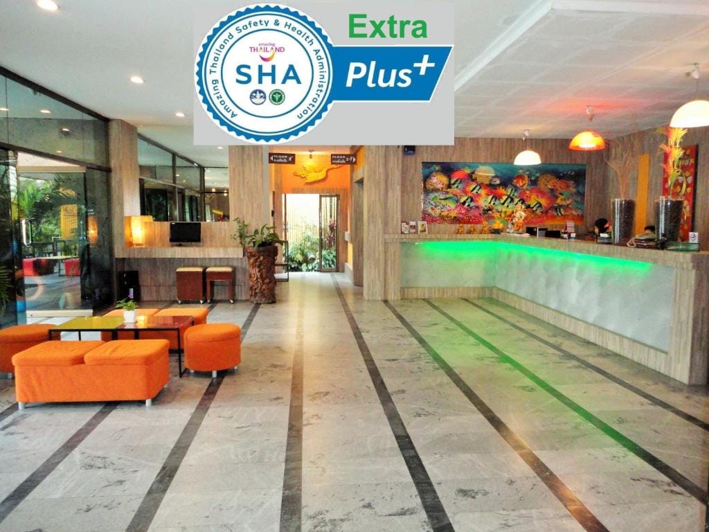 La Moon At Phuket - SHA Extra Plus — 1