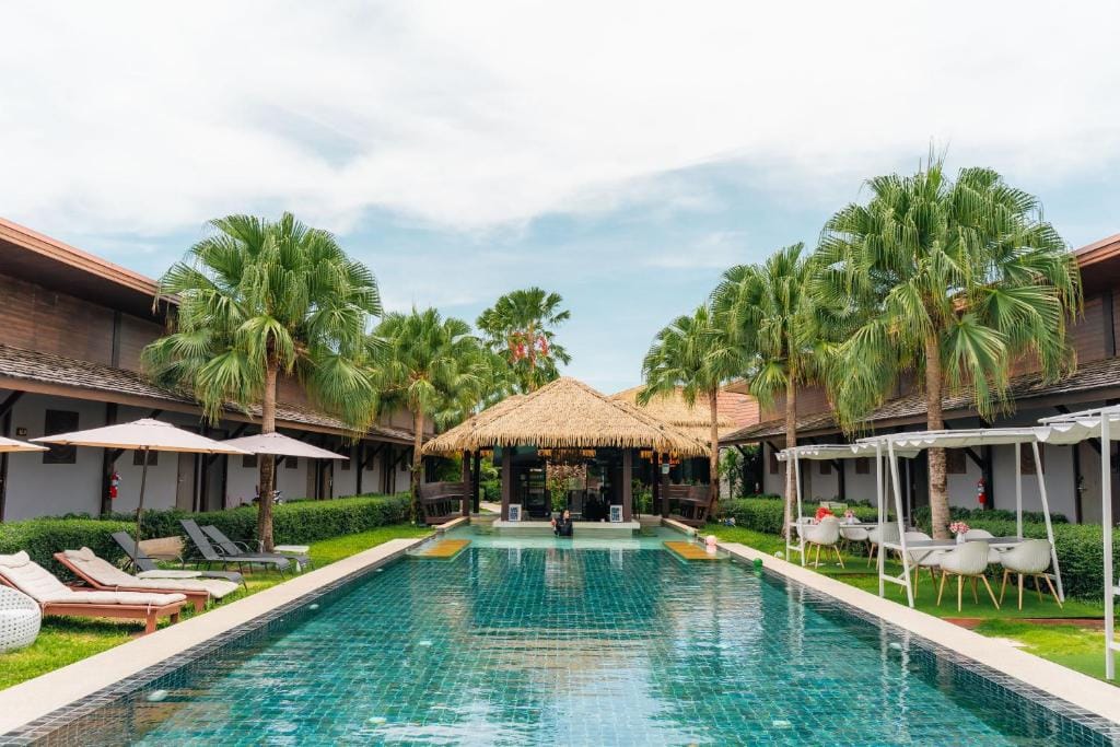 Malabar Pool Villa Phuket — 1