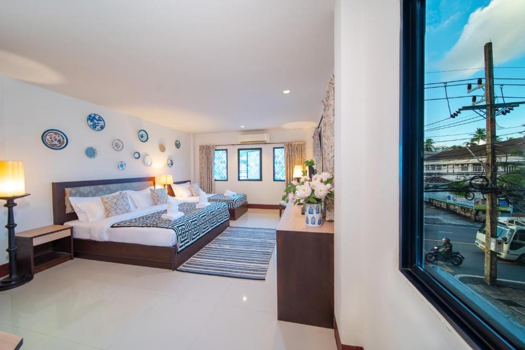 Nyonya Maison Boutique Hotel Phuket Old Town — 2