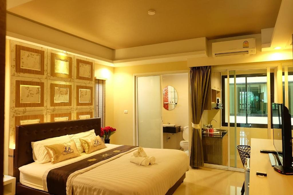 The Luxury Residence — 5