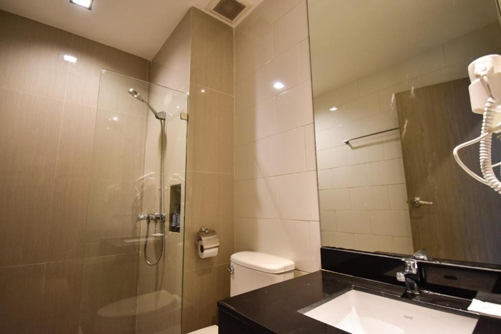 B Boutique Hotel — 3