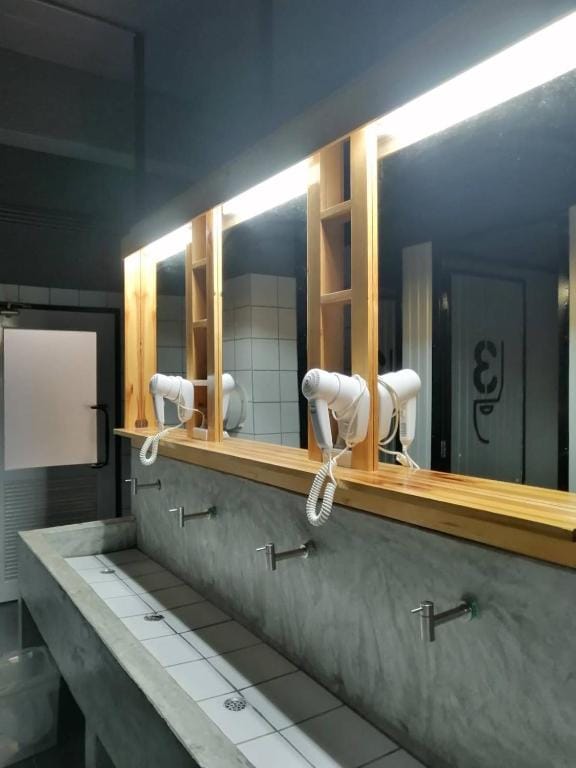 Blu Monkey Hotel Surat Thani — 3