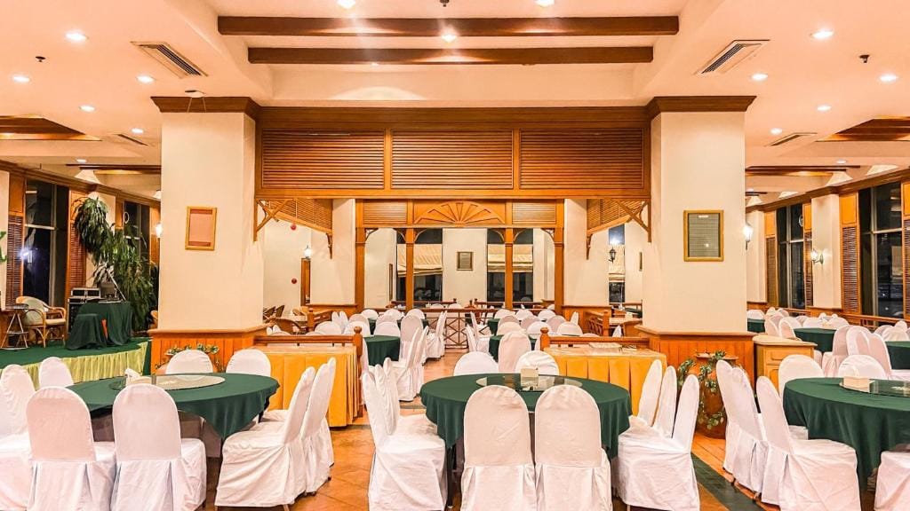 K Park Grand Hotel — 2