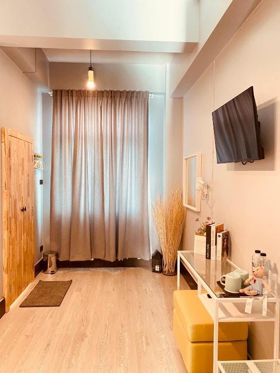 Triple J hotel Trang — 4