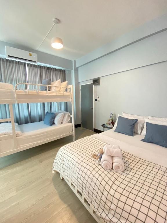 Triple J hotel Trang — 5