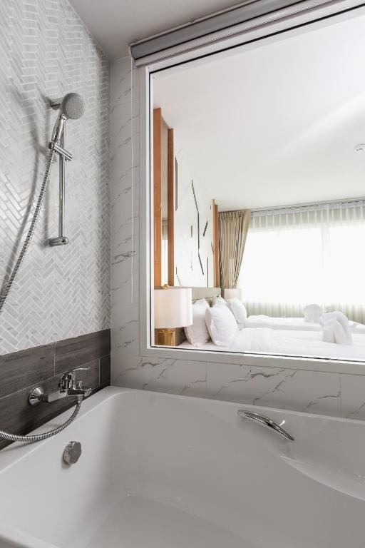 The 8 Hotel Udonthani — 2