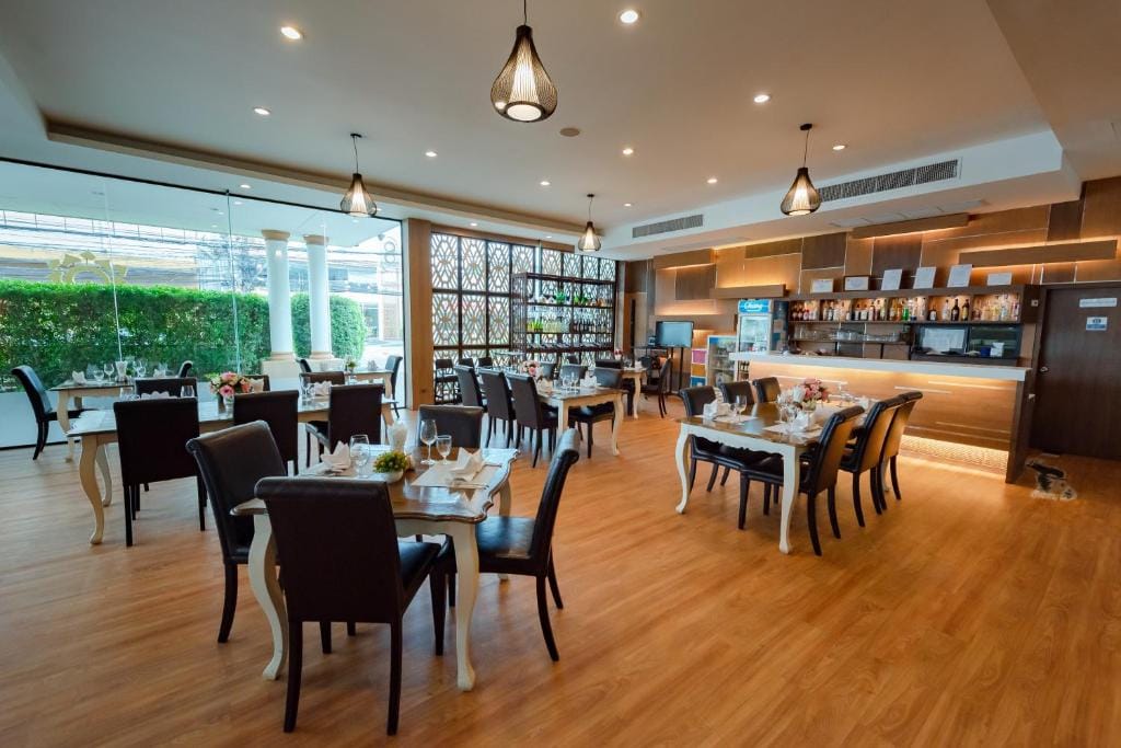 The Pannarai Hotel — 4